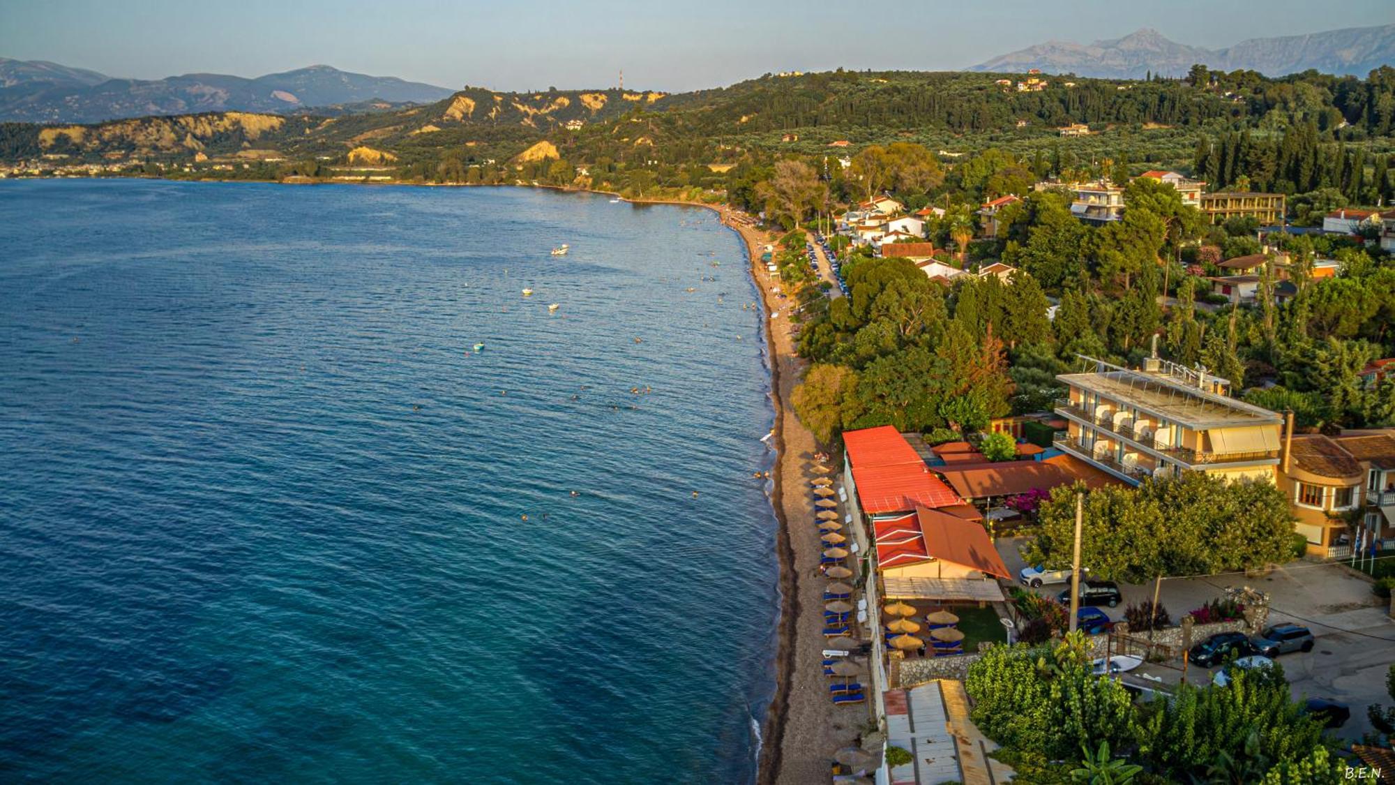 Castella Beach Hotel Alissos Eksteriør billede